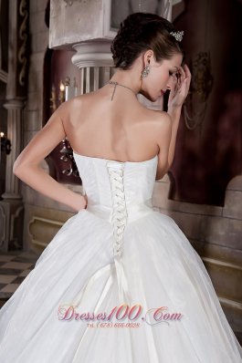 Feather Like Sweetheart Organza Wedding Dress