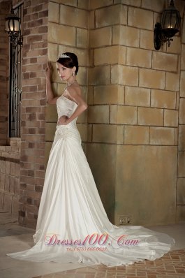 Beautiful Strapless Court Train Organza Wedding Dress