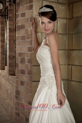 Beautiful Strapless Court Train Organza Wedding Dress