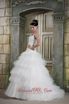 Elegant Scoop Brush Train Tulle Beading Wedding Dress