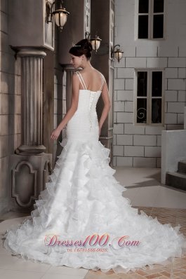 Simple V-neck Ruffled Layers Wedding Dress