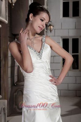 Fashionable Beaded V-neck Satin Ruchings Wedding Dress