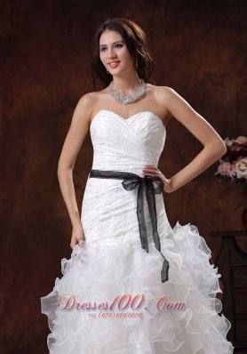 Lovely Sweetheart Wedding Dress Ruffled Layers