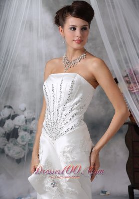 Qualified Satin Mermaid Strapless Beaded Wedding Dress