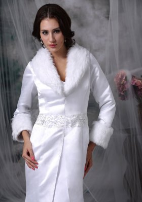 Long Winter Wedding Jacket Mermaid V-neck Satin