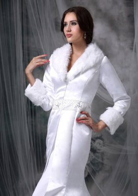 Long Winter Wedding Jacket Mermaid V-neck Satin