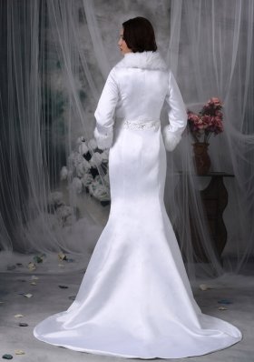 Long Winter Wedding Jacket Mermaid V-neck Satin