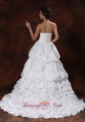 Romantic Bridal Dress Strapless Beading