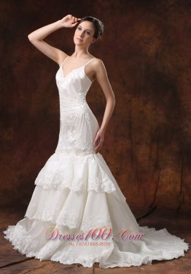 Elegant Spaghetti Straps Lace Mermaid Wedding Dress