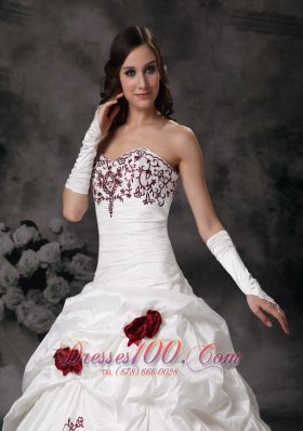 Sweetheart Bridal Dresses Taffeta Embroidery