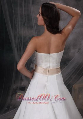 Wonderful Bridal Dresses Strapless Satin Embriodery