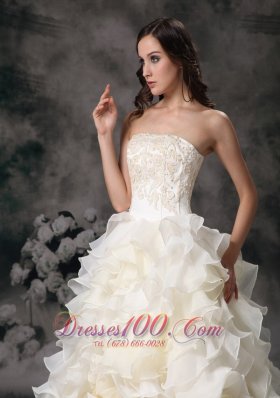 Romantic Strapless Organza Hand Made Flower Bridal Dresses