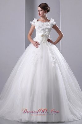 Gorgeous Wedding Dress Taffeta and Tulle Appliques Lenkas