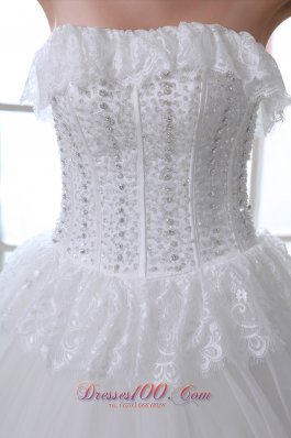 Strapless Tulle Beading Appliques Wedding Dress