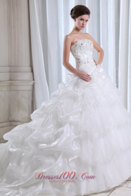 Fabulous Strapless Organza Beading Appliques Wedding Dress