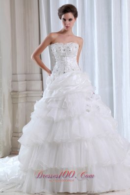 Fabulous Strapless Organza Beading Appliques Wedding Dress