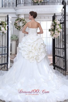 Gorgeous Strapless Beading and Appliques Wedding Dress