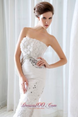 Elegant Special Fabric Mermaid Strapless Wedding Dress