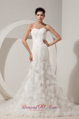 Elegant Mermaid Sweetheart Organza Beading Wedding Dress