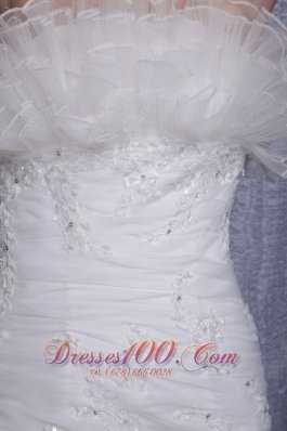 Gorgeous Mermaid Strapless Organza Ruffles Wedding Dress