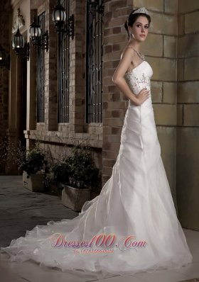 Romantic Strapless Organza Appliques Maria Wedding Dress