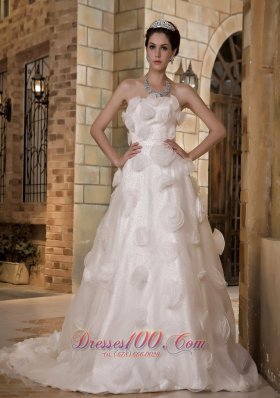 Sassy Strapless Organza Hand Made Flowers Wedding Dress