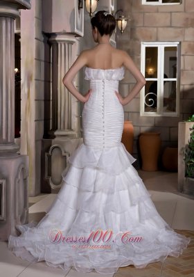 Flattering Mermaid Strapless Organza Ruffles Wedding Dress