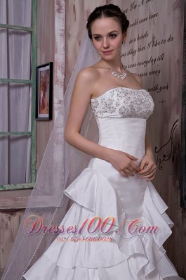 Attractive Strapless Ruffled Layers Wedding Dress