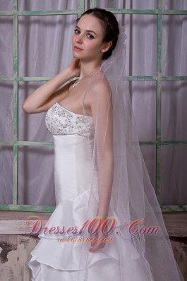 Attractive Strapless Ruffled Layers Wedding Dress