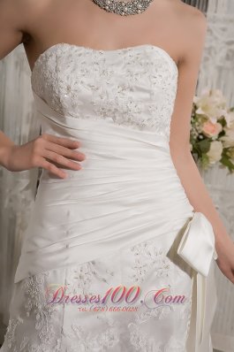 Elegant Strapless Lace Bowknot Wedding Dress