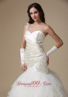 Chic One Shoulder Taffeta and Organza Wedding Dress