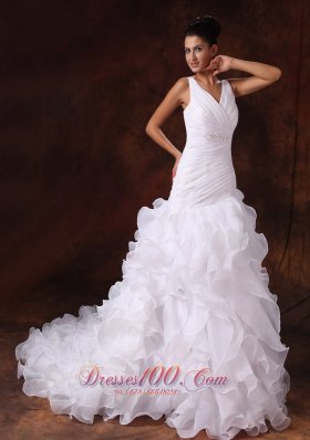 V-neck Organza Ruffles Church Stylish Wedding Dress