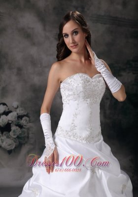 Sweetheart Wedding Dress Taffeta Embroidery