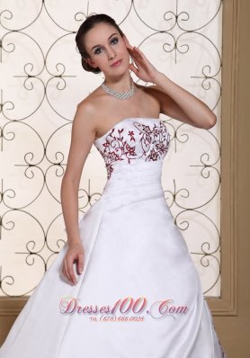 Modest Red Embroidery Satin Wedding Gown