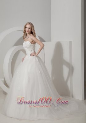 Wedding Dress Sweetheart Tulle Appliques Court Train