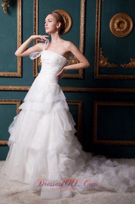 Ostentatious Strapless Organza Ruch Wedding Dress