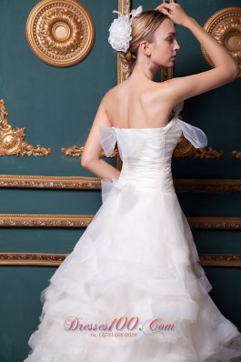 Ostentatious Strapless Organza Ruch Wedding Dress