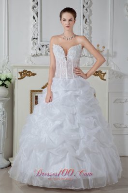 Sweetheart Embroidery Organza Bridal Dress