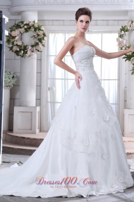 Pretty Beading Wedding Gown Brush Train Organza