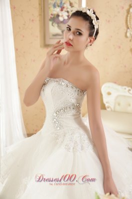 Strapless Satin and Organza Appliques Wedding Dress