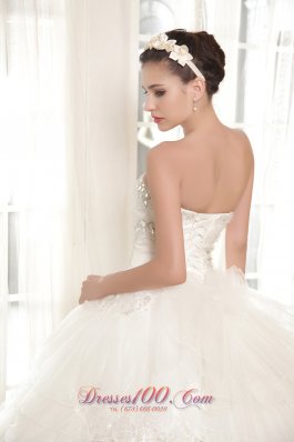 Strapless Satin and Organza Appliques Wedding Dress