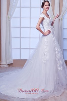 Princess Square Tulle Embroidery Wedding Gowns