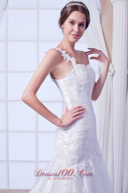 One Shoulder Organza Embroidery Wedding Gowns