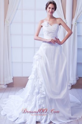 Sweetheart Taffeta Appliques Wedding Gowns For Gustomers