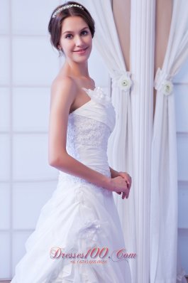 Sweetheart Taffeta Appliques Wedding Gowns For Gustomers