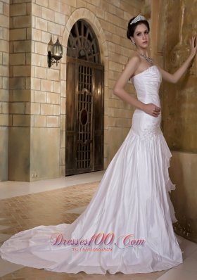 Strapless Taffeta and Organza Appliques Bridal Dresses