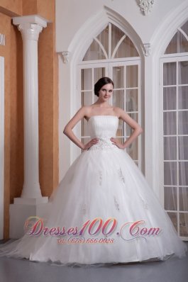 Strapless Appliques A-line Chapel Train Bridal Gown