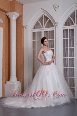 Strapless Appliques A-line Chapel Train Bridal Gown