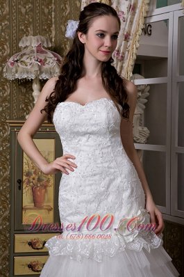 Ruffled Layers Taffeta And Lace Sweetheart Wedding Gown