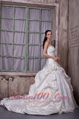 Taffeta And Lace Strapless Wedding Bridal Gown Chapel Train